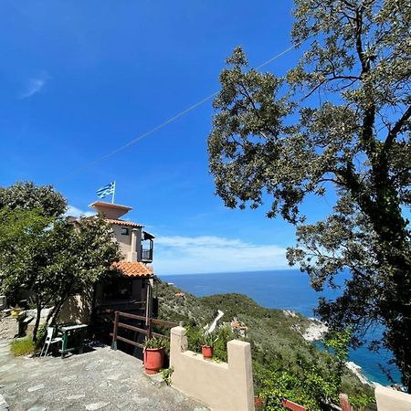 Double Studio Room In Mylopotamos With Beautifull View ツァガラダ エクステリア 写真
