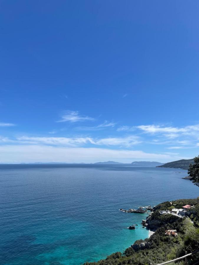 Double Studio Room In Mylopotamos With Beautifull View ツァガラダ エクステリア 写真